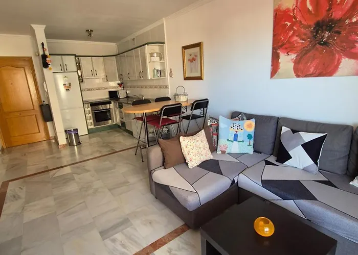 Apartamento Manilva Con Terraza Y Piscina
