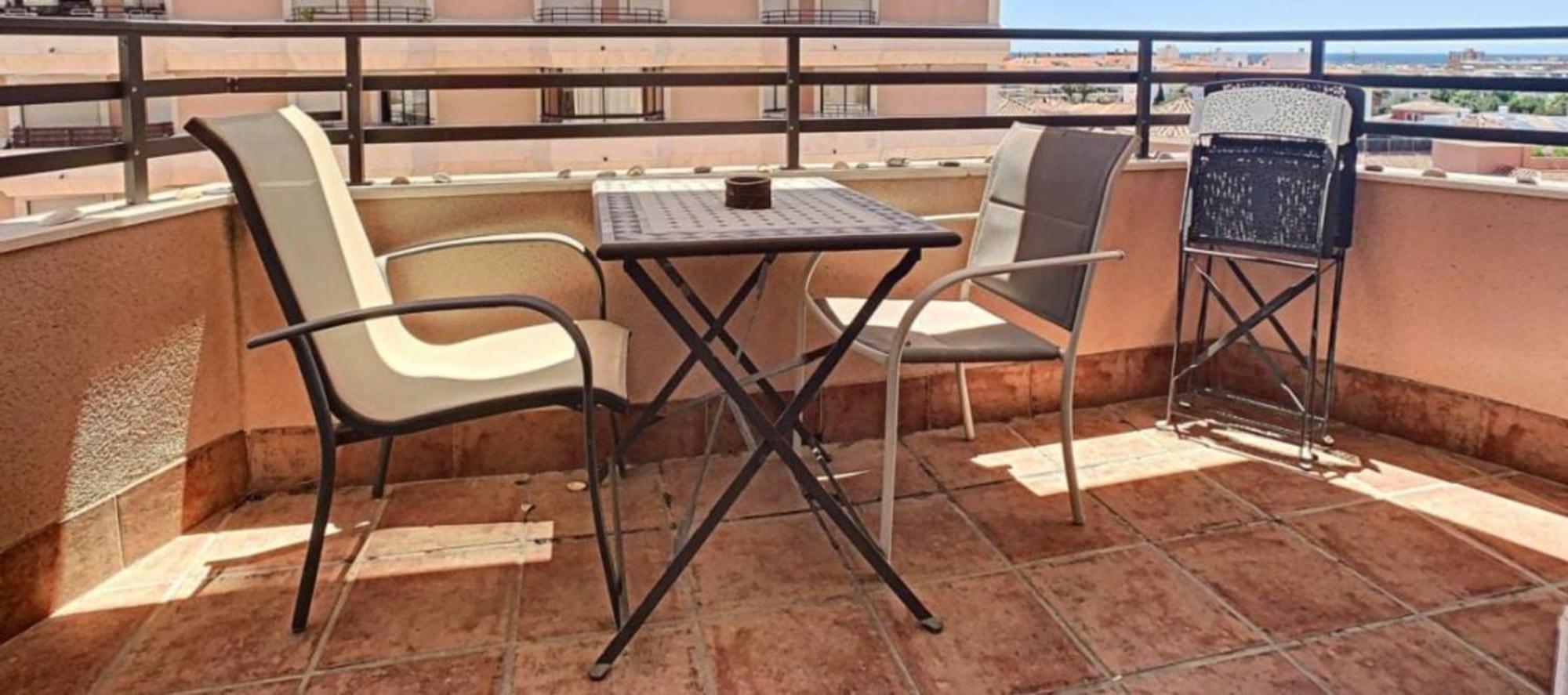 Apartment Con Terraza Y Piscina Manilva