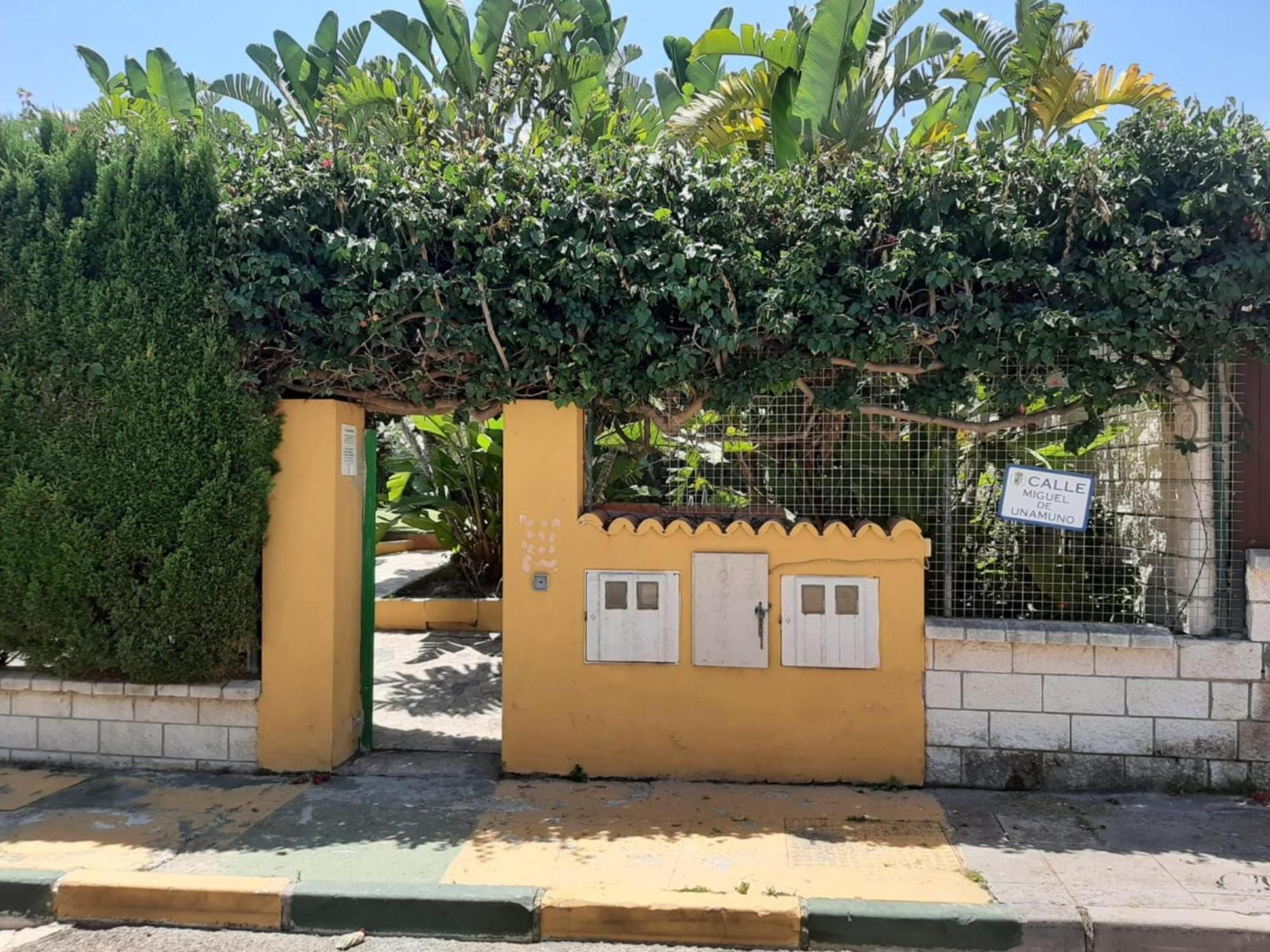 Apartament Con Terraza Y Piscina *